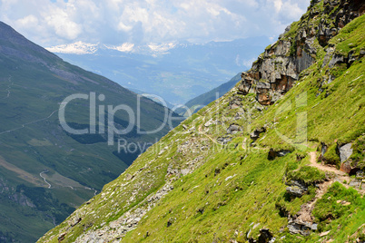 Alpiner Wanderweg