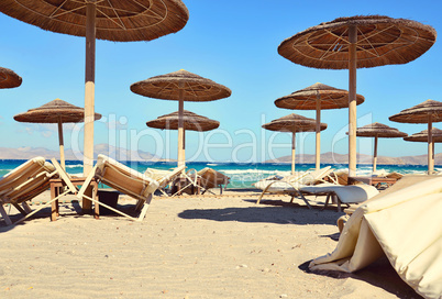 Verlassener Badestrand am Mittelmeer