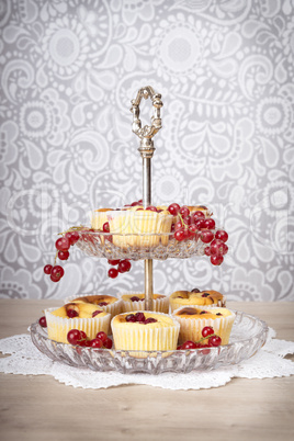 etagere mit quarkmuffin