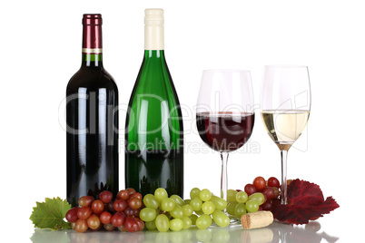 Wein in Weinflaschen freigestellt
