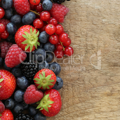 Beeren Früchte