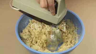 Making Vanilla Cookies 3