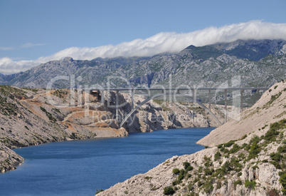 meerenge von maslenica, kroatien