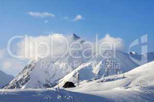 snow skiing runway