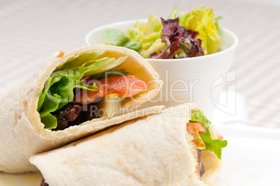 kafta shawarma chicken pita wrap laufrolle sandwich