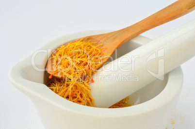 saffron in porcelain mortar