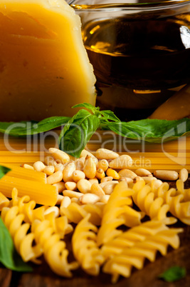 italian basil pesto pasta ingredients