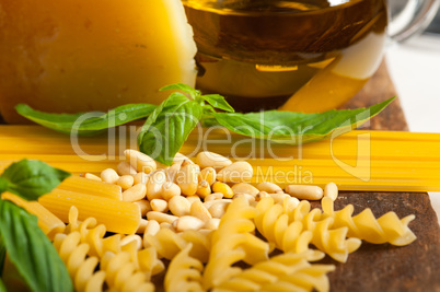 italian basil pesto pasta ingredients