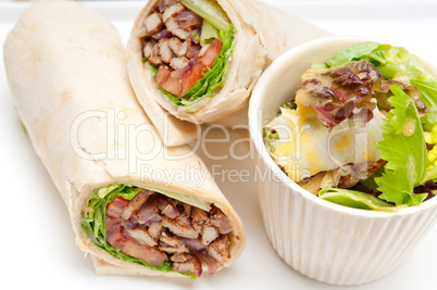 kafta shawarma chicken pita wrap laufrolle sandwich