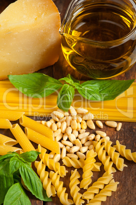 italian basil pesto pasta ingredients