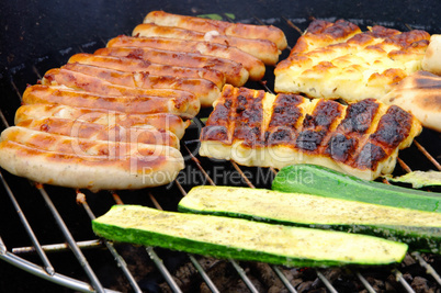 grillen grillkaese - grilling cheese 04