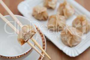 Asiatische Dumplings