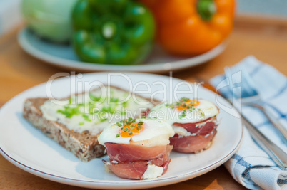 Ham and Eggs Cupcakes