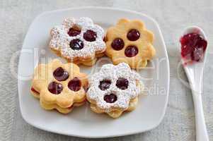 Linzer Augen, Spitzbuben