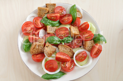 Panzanella, italienischer Brotsalat