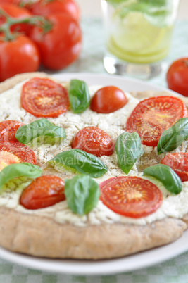 Pizza Caprese