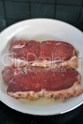 Rohes Rumpsteak