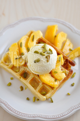 Waffeln mit Eiscreme