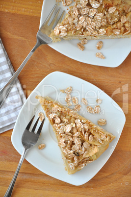 Apfelkuchen mit Haferflocken