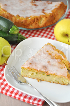 Apfel Zucchini Kuchen