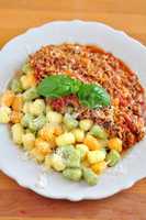 Gnocchi mit Bolognese Sauce