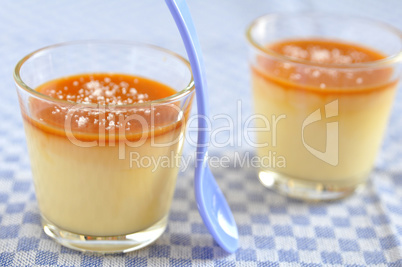 Karamell Pudding