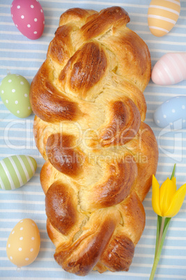 Challah zu Ostern