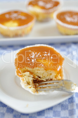 Cheesecake Muffins