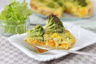 Curry Brokkoli Quiche