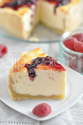 Käsekuchen mit Beeren