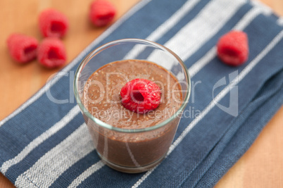 Schokoladen Chia Pudding