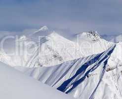 ski slope change snowy mountains
