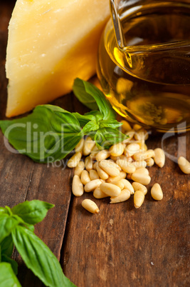 italian basil pesto ingredients