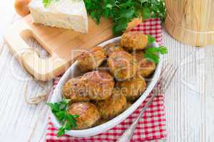 rissole with mould cheese and parsley