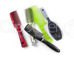 Combs and hairbrushes