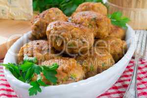 rissole with mould cheese and parsley