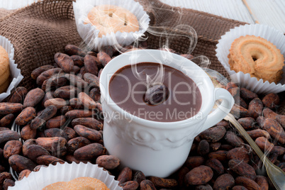 hot chocolate with cookie