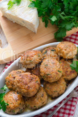 rissole with mould cheese and parsley