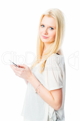 Blondes Mädchen mit Handy