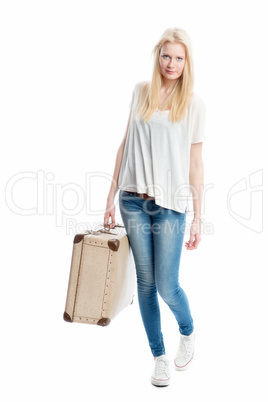 Blondes Mädchen mit Koffer