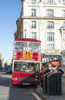 london tour red touristic bus