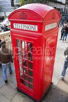 red english telephone booth