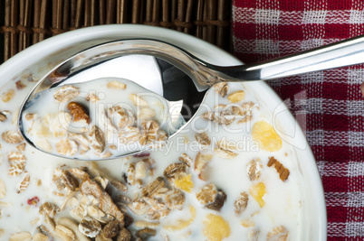 muesli breakfast in a bowl