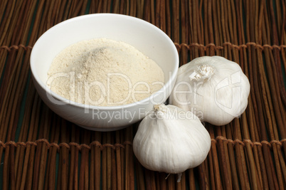crushed garlic powder and whole garlic
