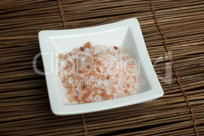 himalayan natural pink and white salt in a bowl