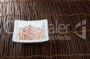 himalayan natural pink and white salt in a bowl