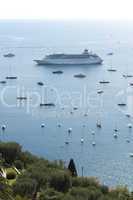 large cruise ships and yachts