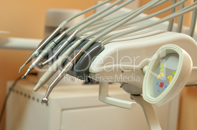 Dental machine and equipment