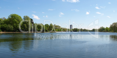 Serpentine lake, London