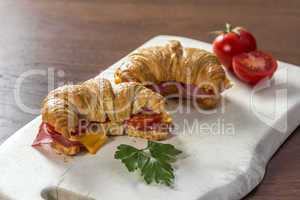 croissant sandwich